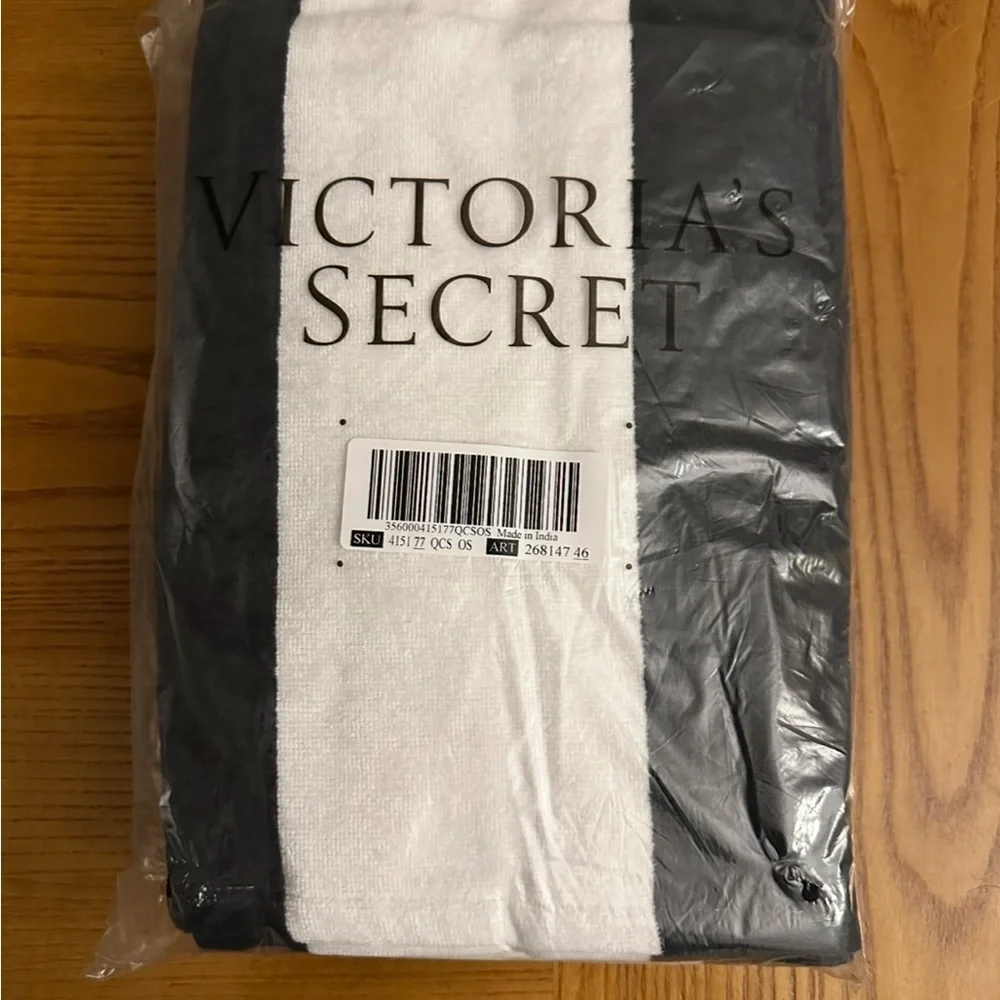 NWT Victorias Secret Striped Beach Towel New in Package